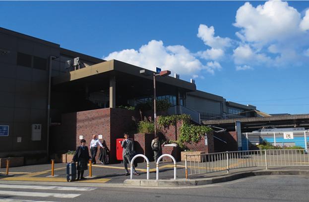 station. JR Hanwa Line ・ 1150m to Feng Station