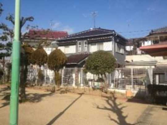 Local appearance photo. The property until the southwest side Ieharaji cho oystercatchers park entrance shooting than (about 20m) !!