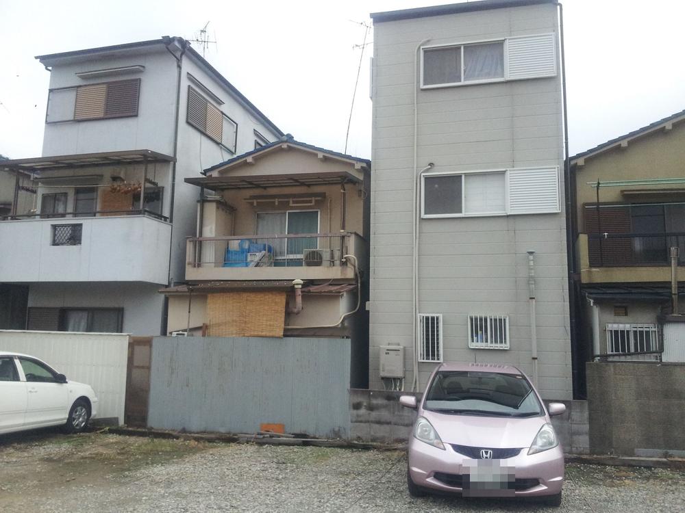 Local appearance photo