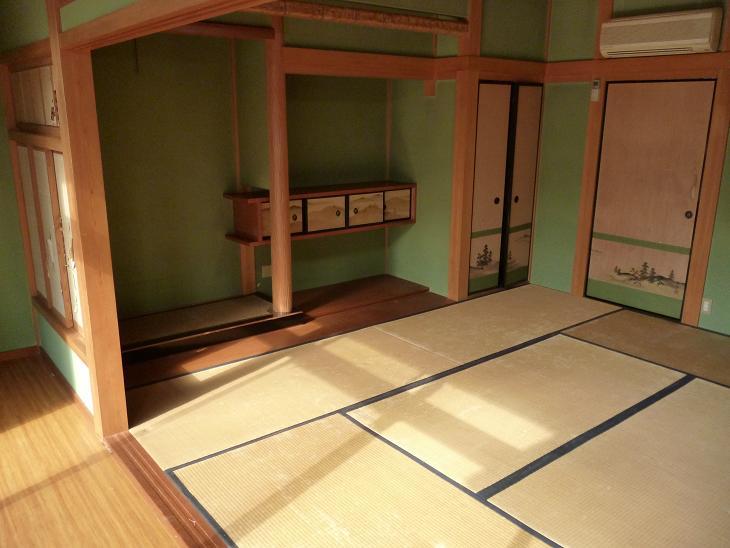 Non-living room. Indoor (11 May 2013) Shooting