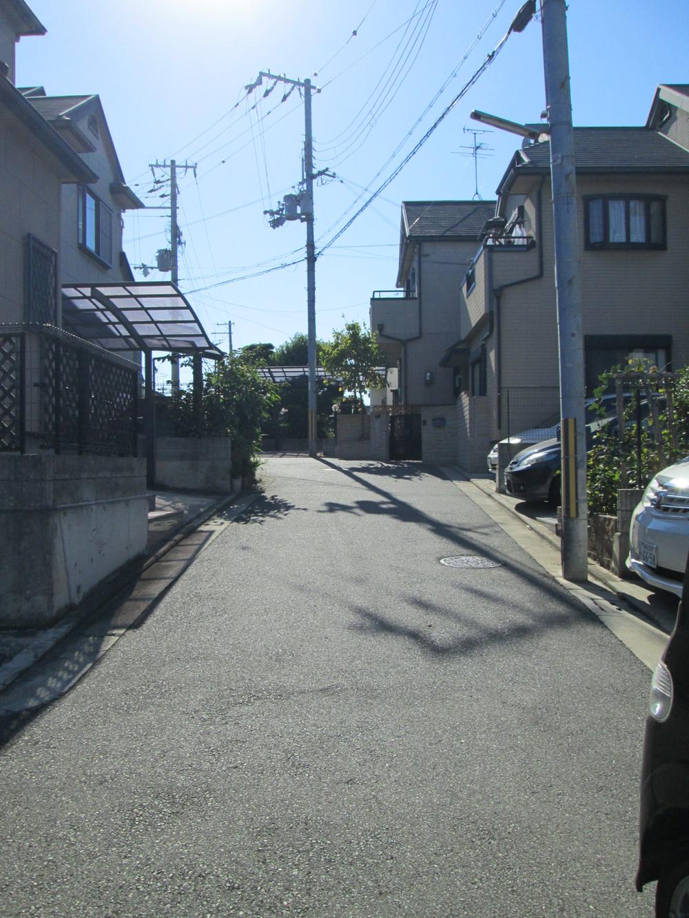 Local photos, including front road. It is child also safe because the car as a small. 