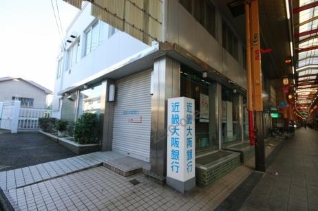 Bank. Kinki Osaka Bank Feng to the branch 785m