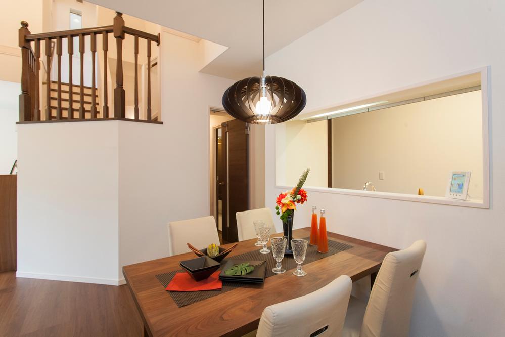 Model house photo.  [Local model house No. 1 destination bedroom] Master bedroom with a sense of openness. Walk-in closet in the back