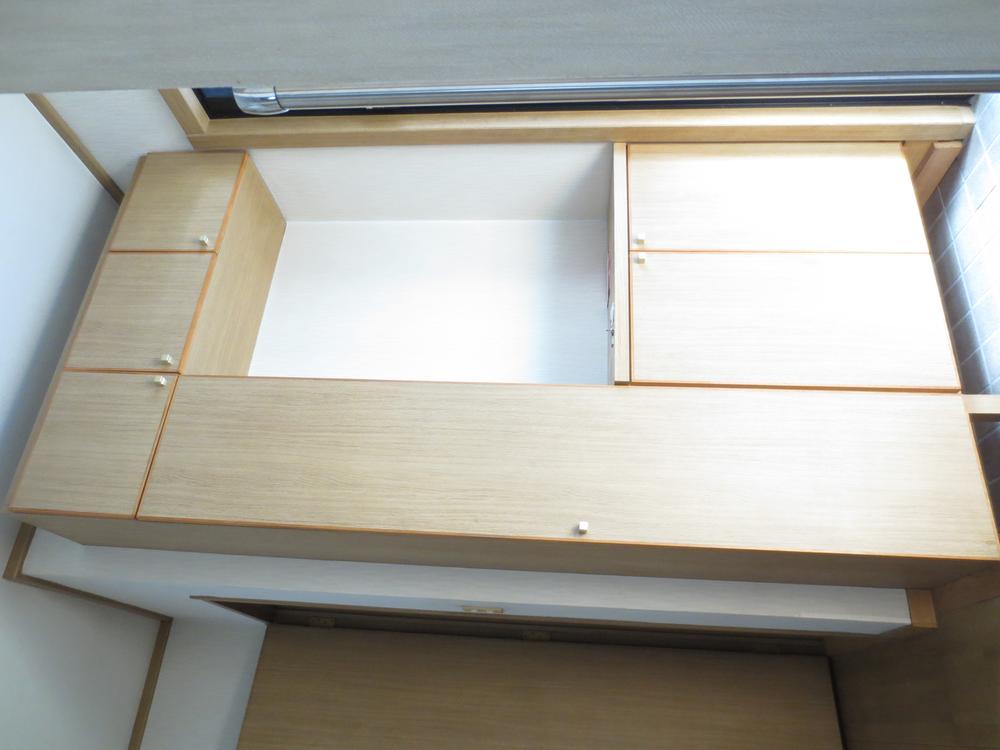 Receipt. It is the front door storage to enter full ☆ 