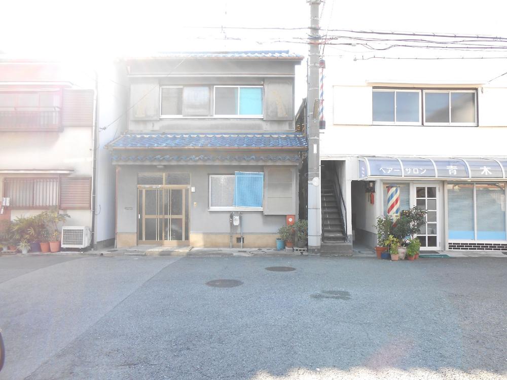 Local land photo. Walk to the station 7 minutes! It is a good house of convenience