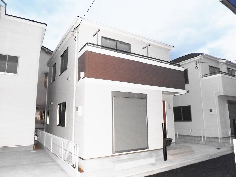 Local appearance photo. Local photos (streets) all 4 House! Zenteiminami direction!