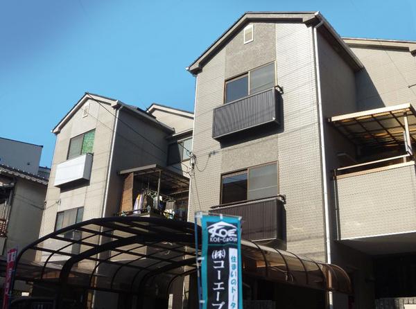 Local appearance photo