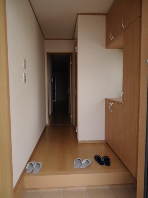 Entrance. Building 2