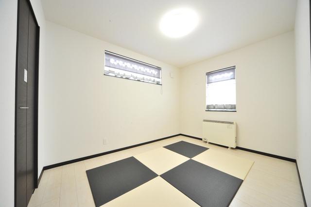 Same specifications photos (Other introspection)