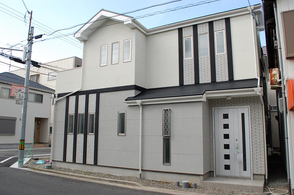 Local appearance photo