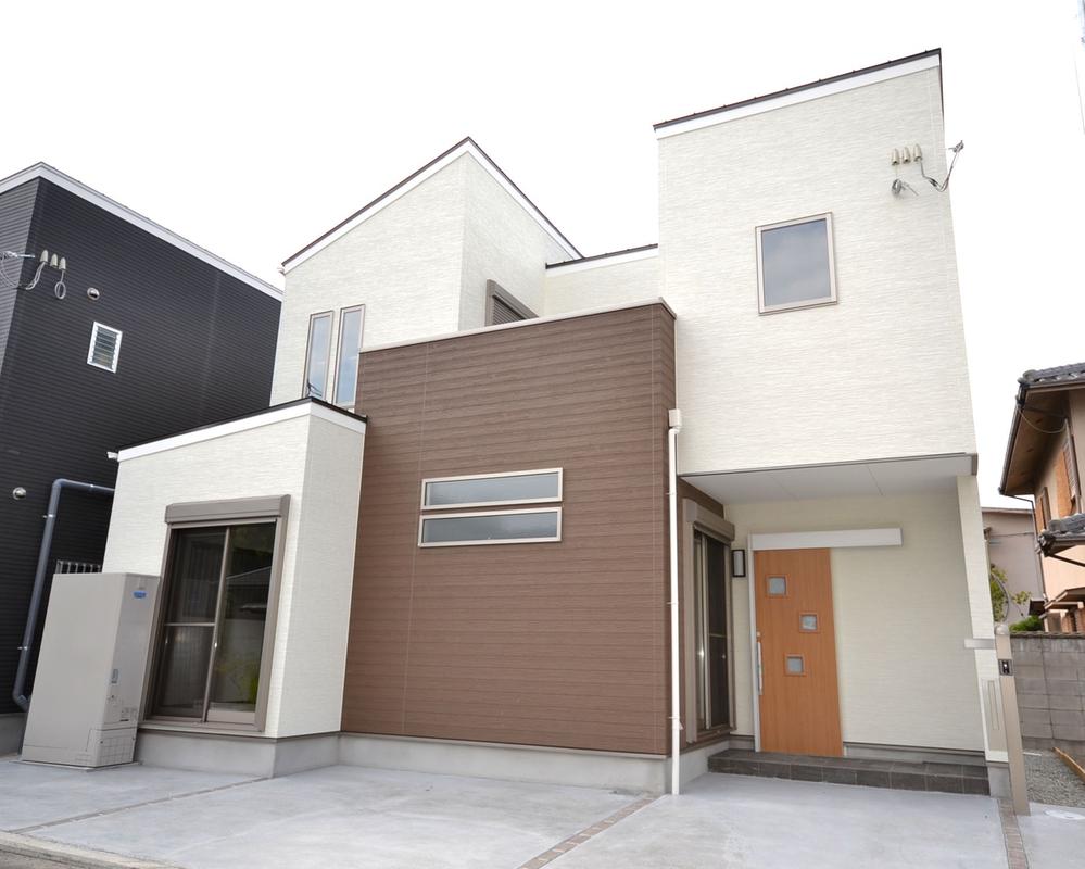 Rendering (appearance). Our construction case Also you can choose the material as well as the outer wall of the design.