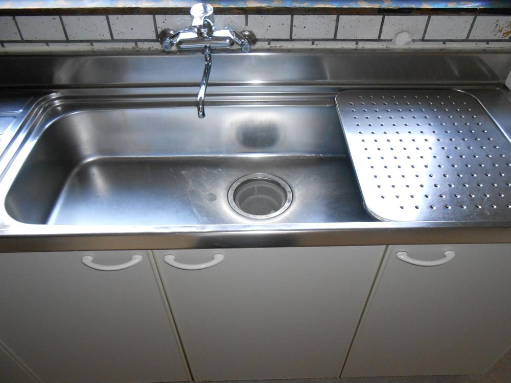 Other. Washing a breeze. 