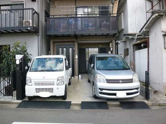 Local appearance photo