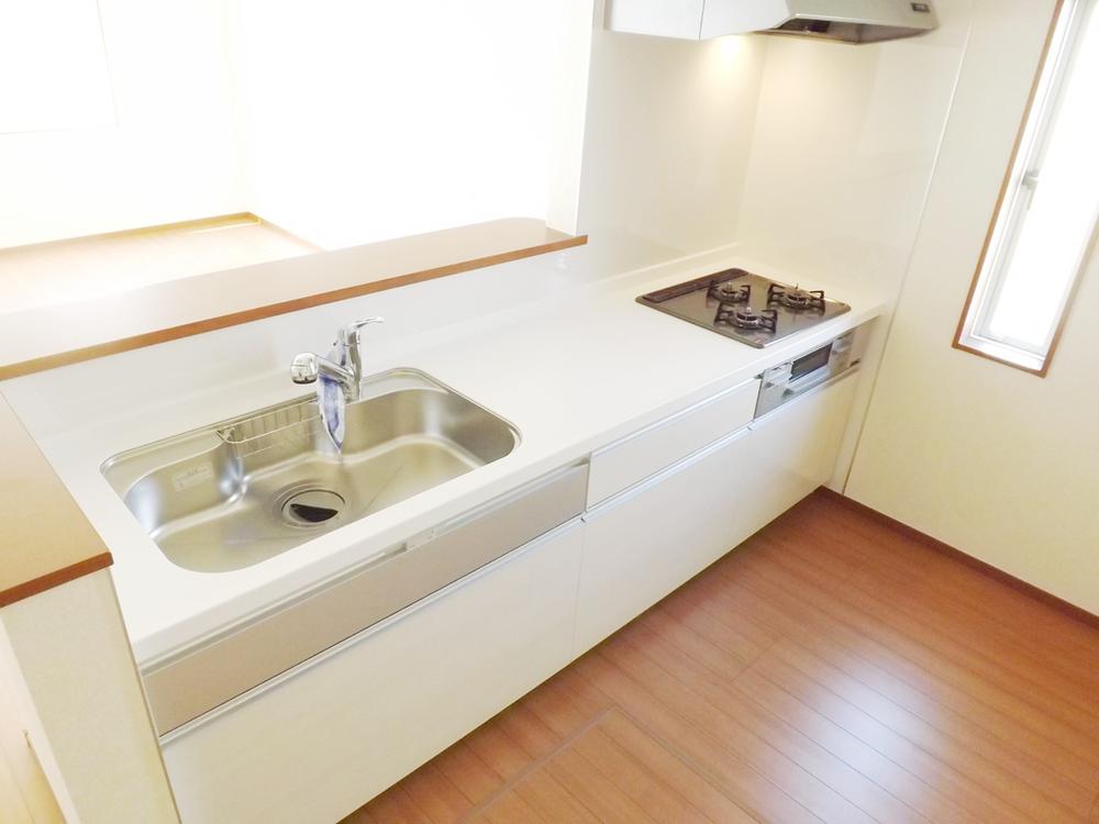 Same specifications photo (kitchen). Same specifications photo (kitchen) Slide storage, Water purification function shower faucet