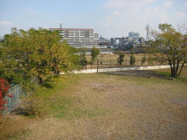 View photos from the dwelling unit