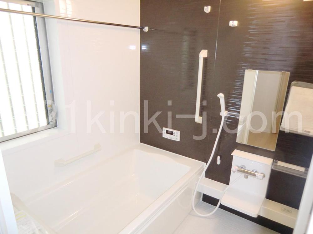Same specifications photo (bathroom). Same specifications photo (bathroom) Half-length bathing large tub, Carat floor