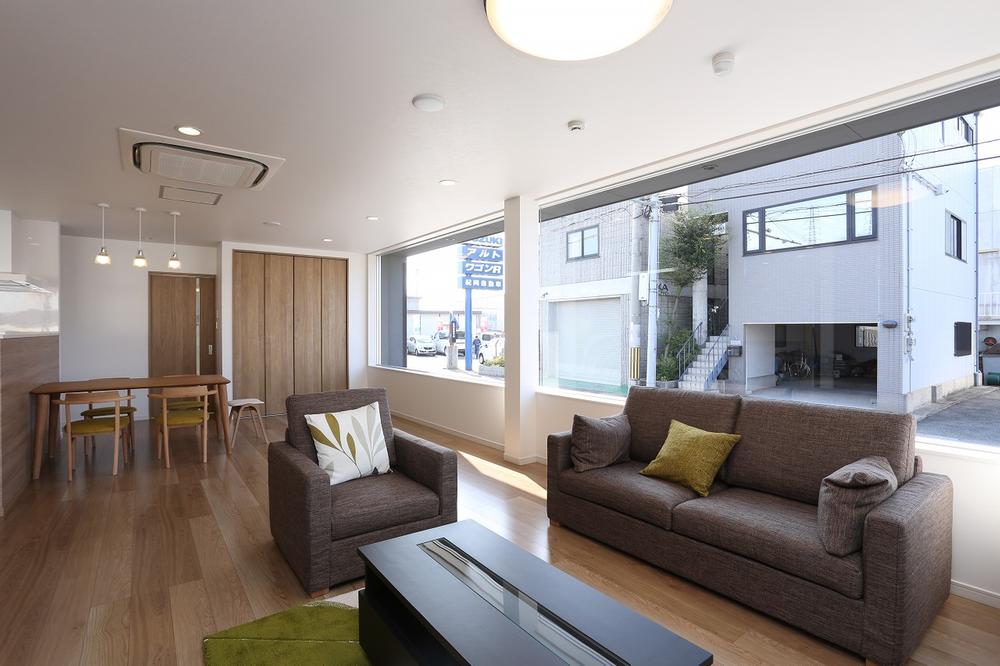 Other Environmental Photo. Relaxed'd