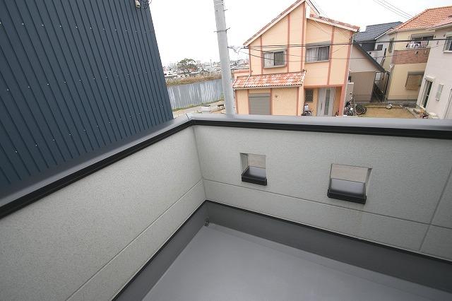 View photos from the dwelling unit