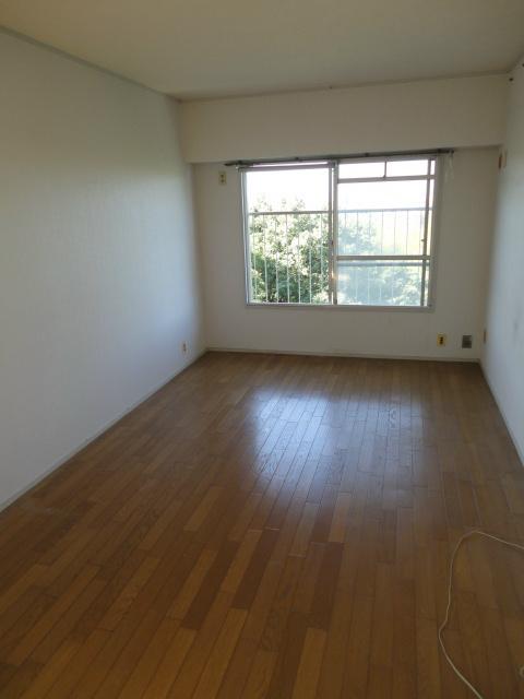 Non-living room