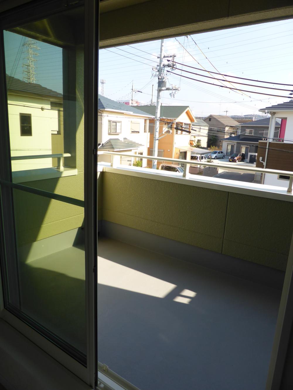 Balcony. Balcony laundry is plenty of Hoseru