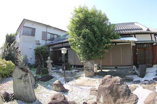 Local appearance photo