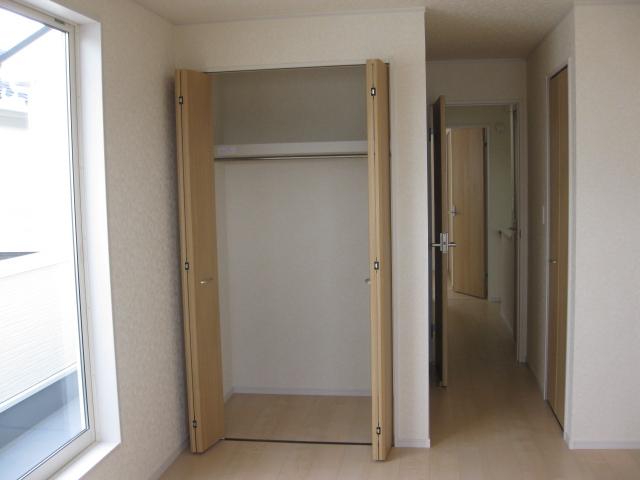 Receipt. ☆ Storage of the main bedroom ☆