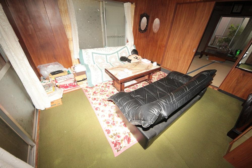 Other introspection. Western style room