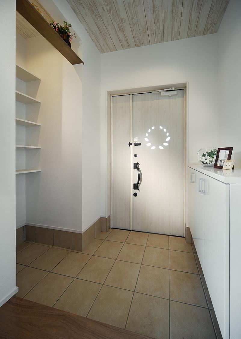 Model house photo