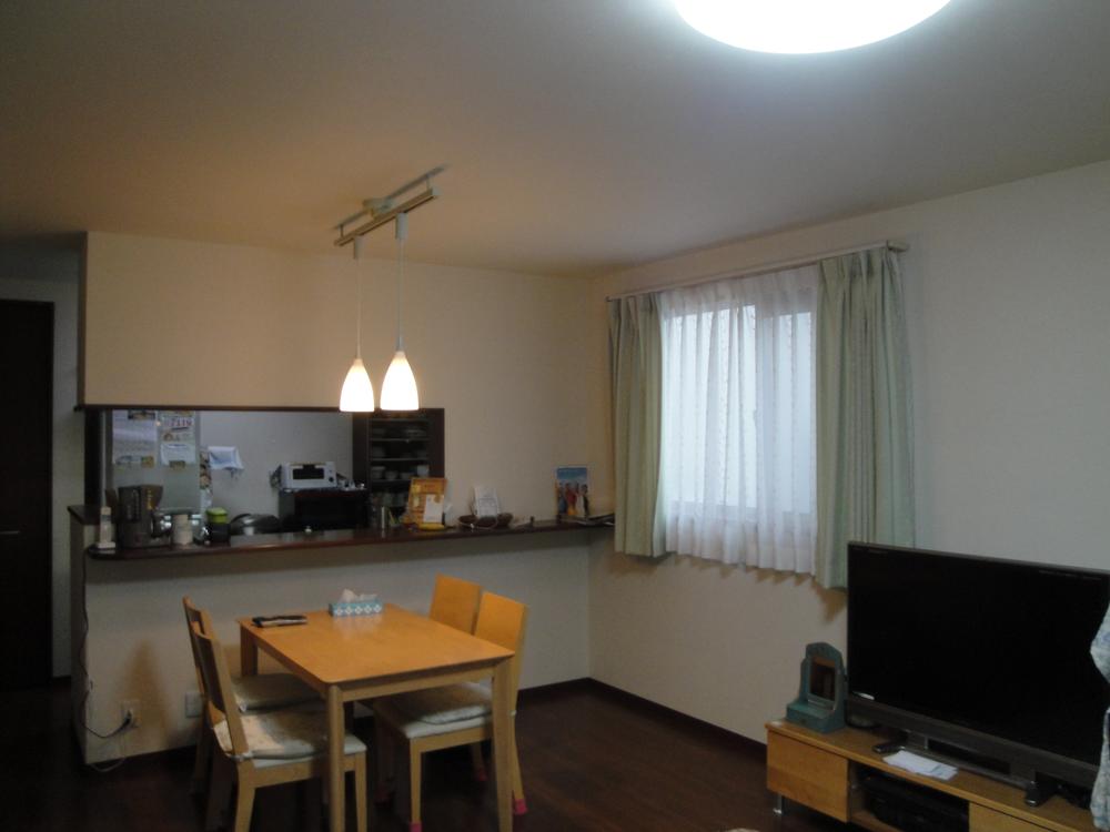 Living. Indoor (11 May 2013) Shooting