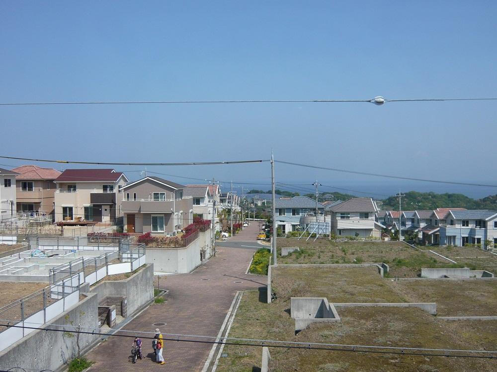 View photos from the dwelling unit