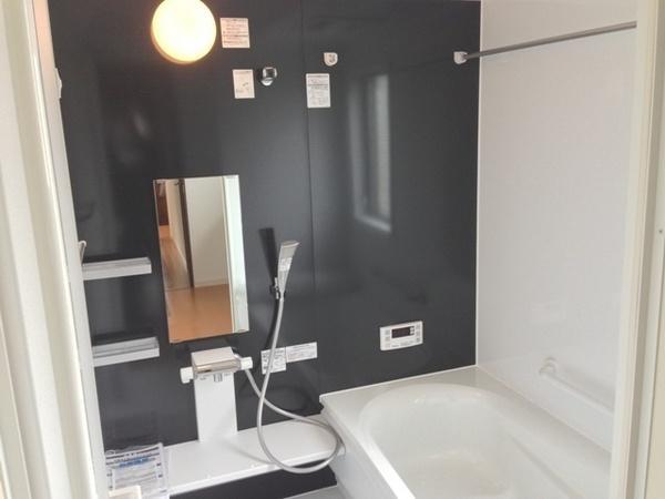 Bathroom. Which is likely to the Nagayu bus