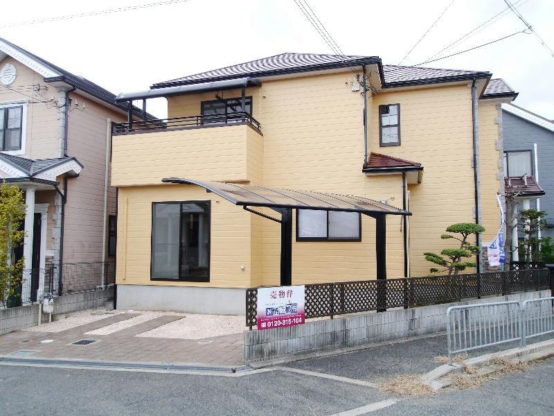 Local appearance photo