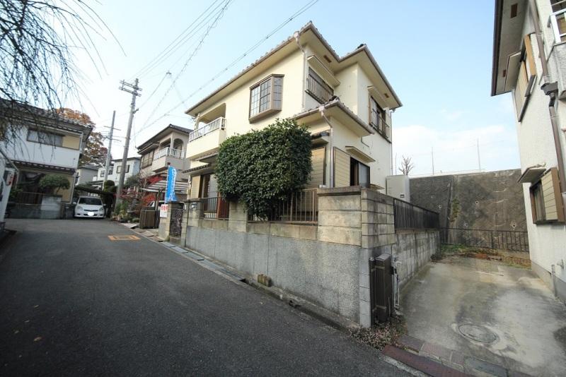 Local photos, including front road