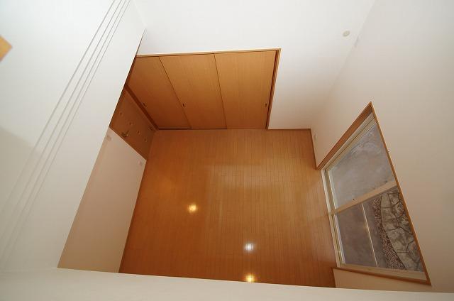 Living. Stairwell part. I tried to look down from the top