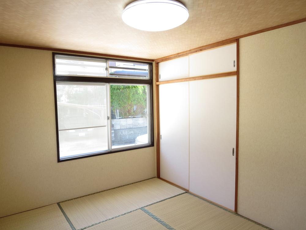 Non-living room. Residence in consideration of the space of the sum It can also be used as a space of also relaxation as a drawing room