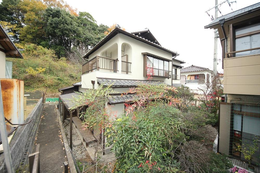 Local appearance photo