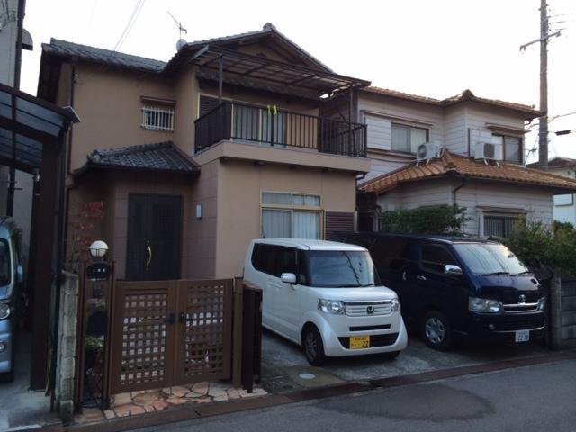 Local appearance photo. Parking two Allowed! September 2011 remodeling already. It has been room in very good use.