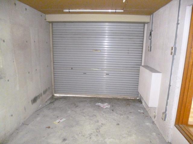 Parking lot. Local (July 2013) Shooting