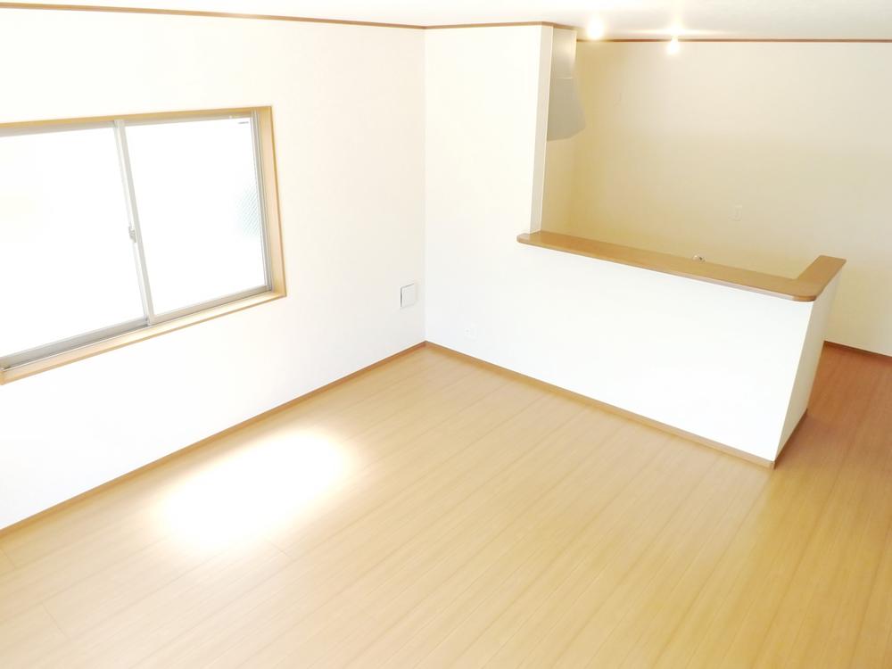 Same specifications photos (living). Same specifications photos (living) Unnecessary and easy care wax!