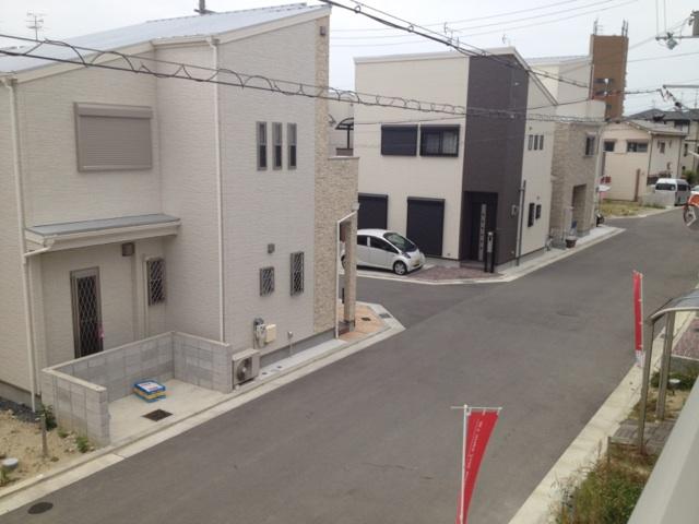 The beautiful city of the total 34 compartments in a quiet residential area "Senrioka". Local (June 2013) Shooting