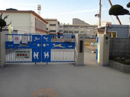 Other. Settsu Municipal Senrioka Elementary School