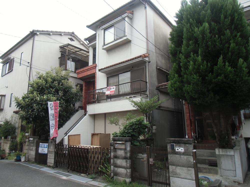 Local appearance photo. Local (September 2013) Shooting