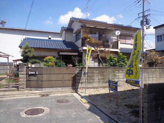 Local photos, including front road. Front road (1)