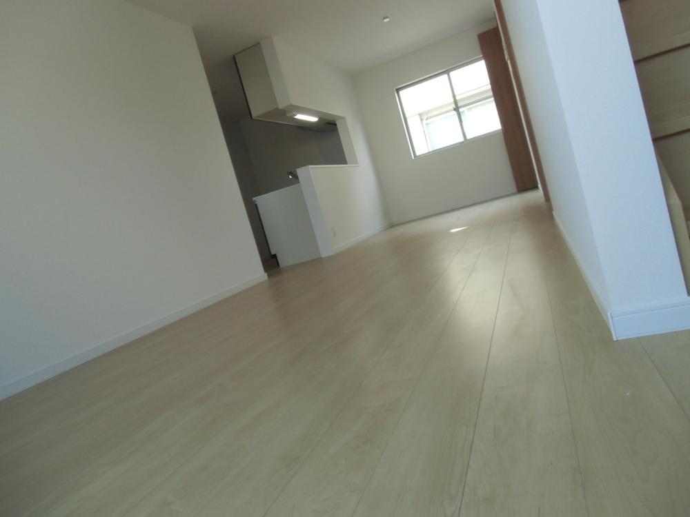 Living. Indoor (11 May 2013) Shooting