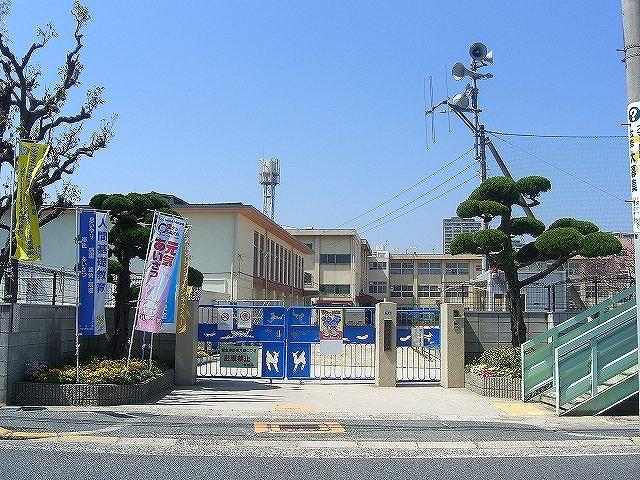 Other. Senrioka elementary school