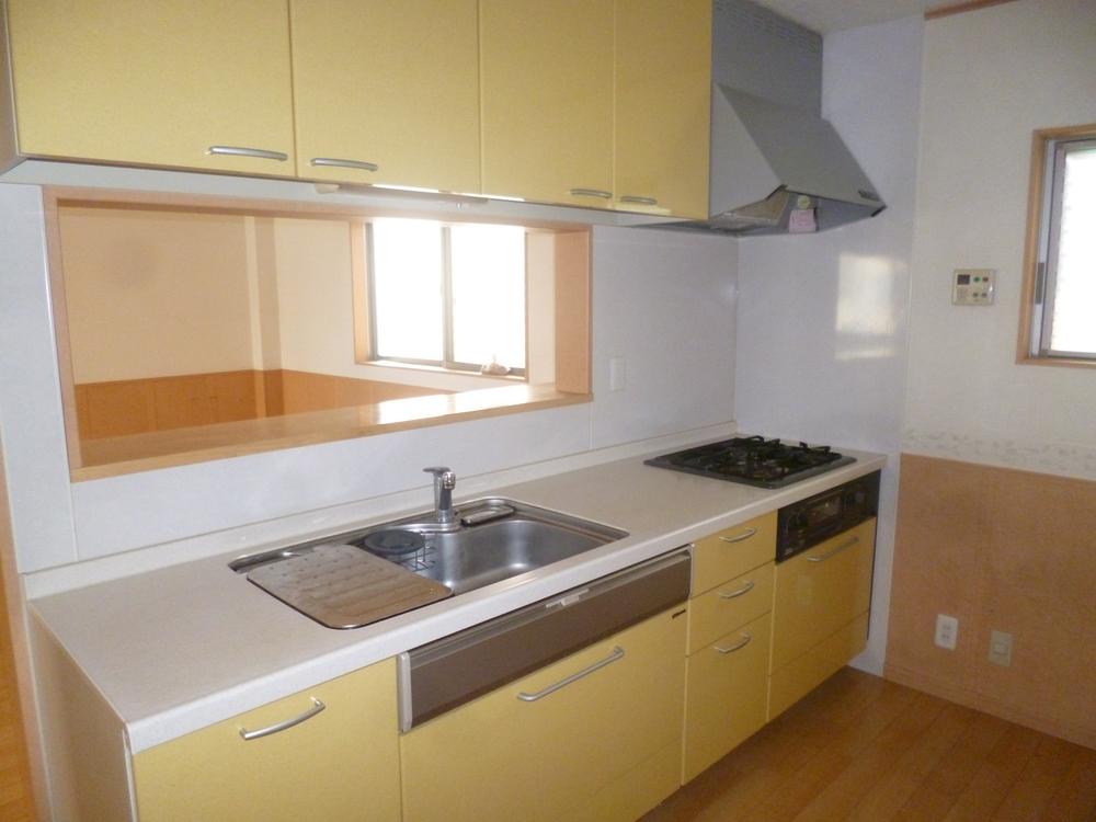 Kitchen. Indoor (September 2013) Shooting