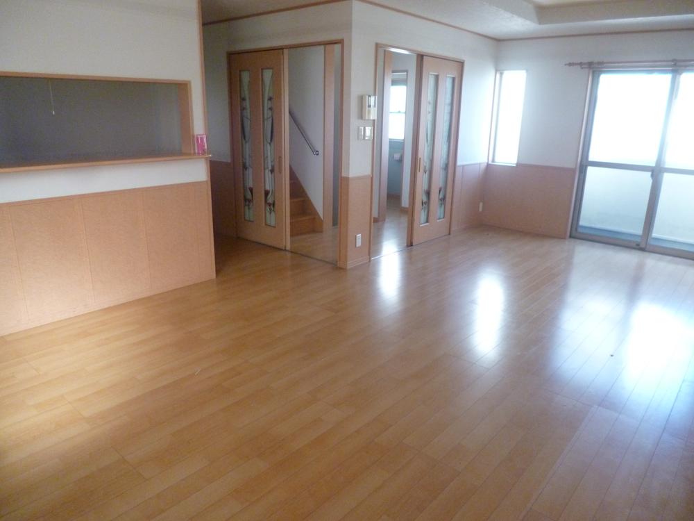 Living. Indoor (September 2013) Shooting