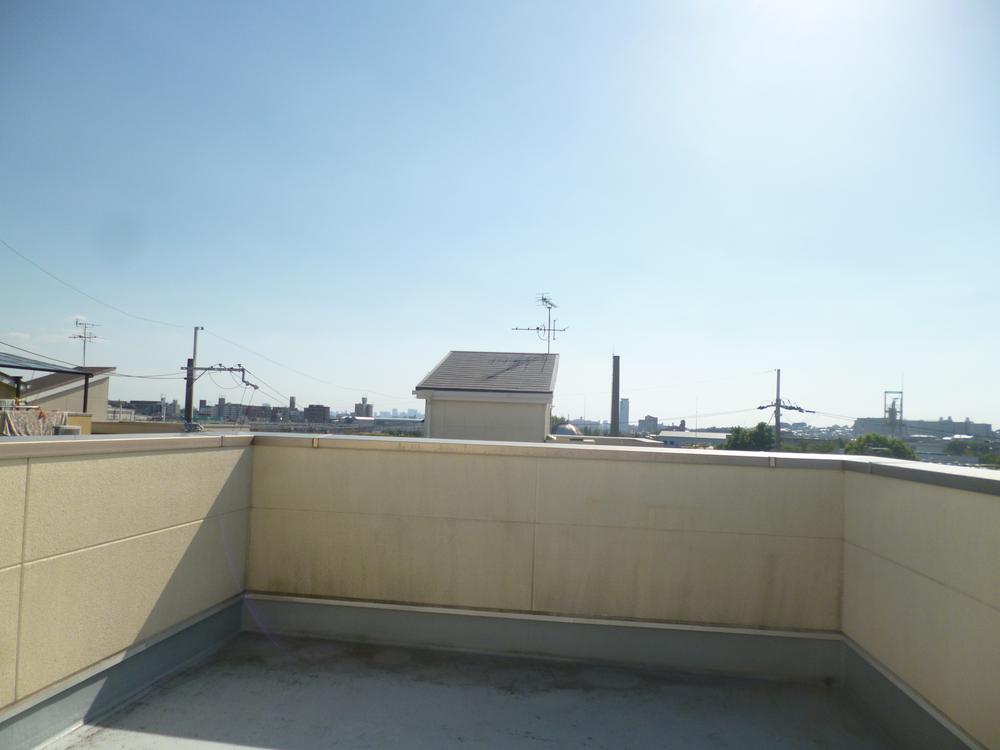 Balcony. Local (September 2013) Shooting