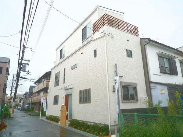 Local photos, including front road