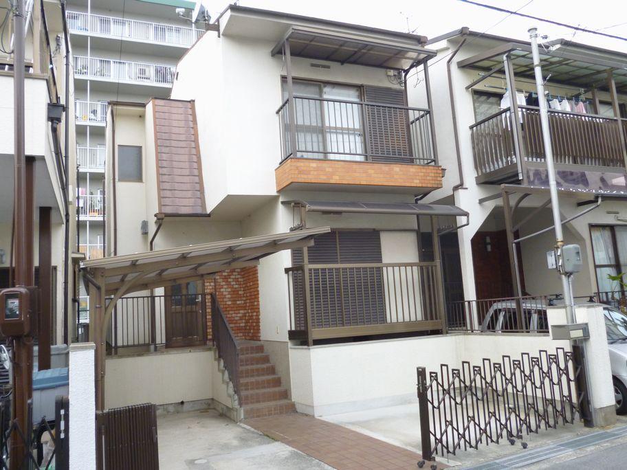 Local appearance photo. Local (12 May 2012) shooting